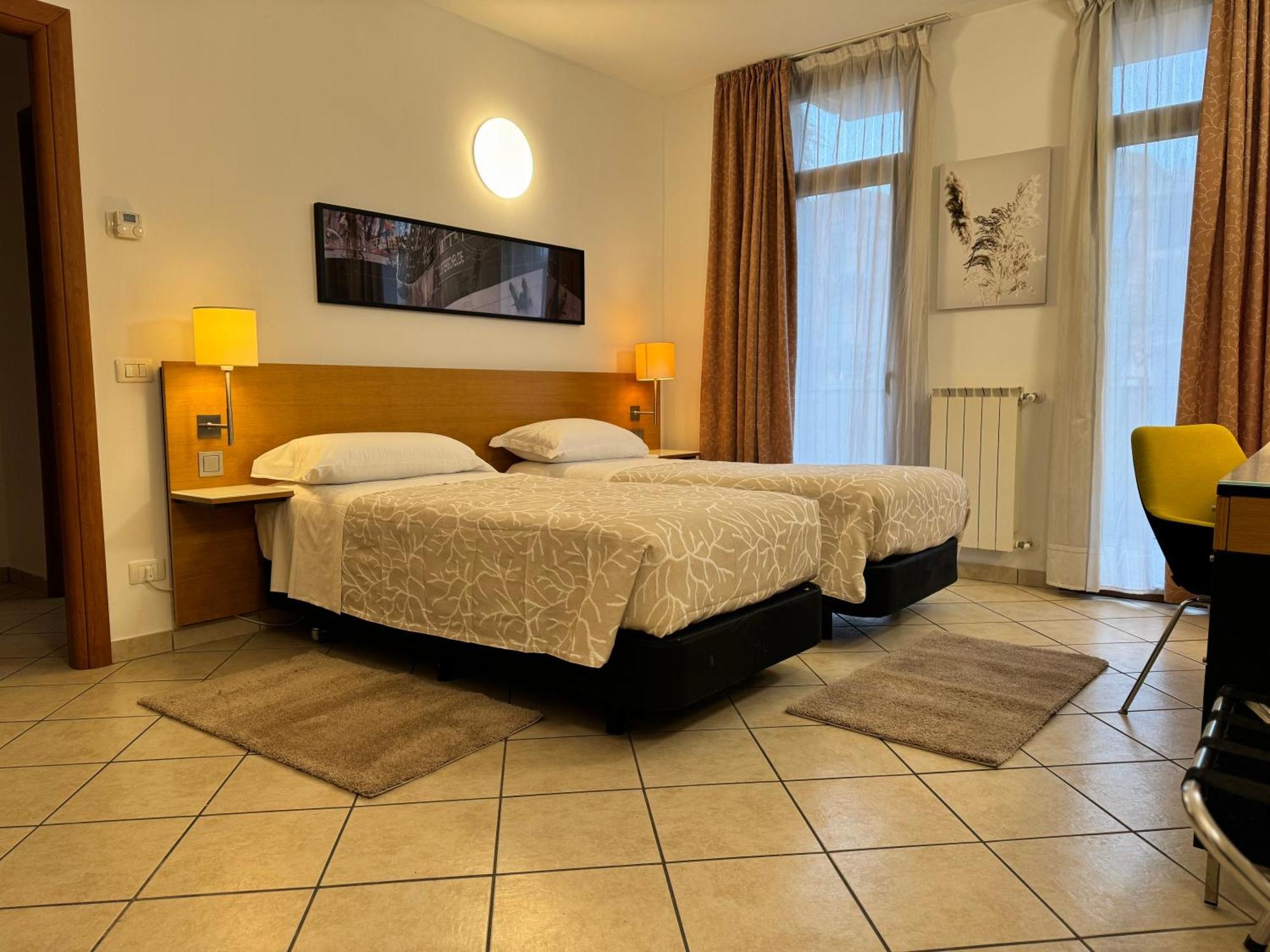 סומה לומברדו Residence Malpensa מראה חיצוני תמונה